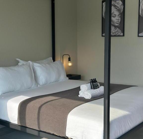 חדר סטנדרט נוף לבריכה, Suumthing Private Guesthouse