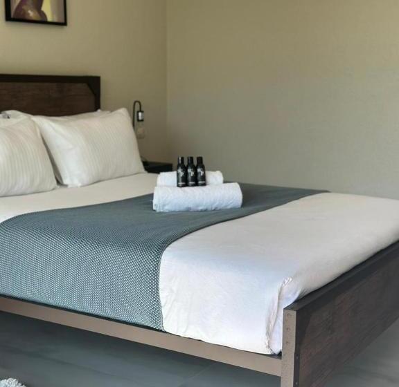 חדר סטנדרט נוף לבריכה, Suumthing Private Guesthouse