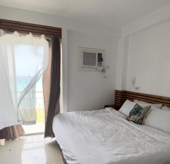 キングサイズベッドのスタンダードルーム, Dapdap Shorelines Beach House