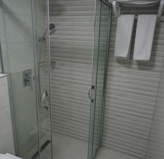 Номер Deluxe, Zeni̇a Otel