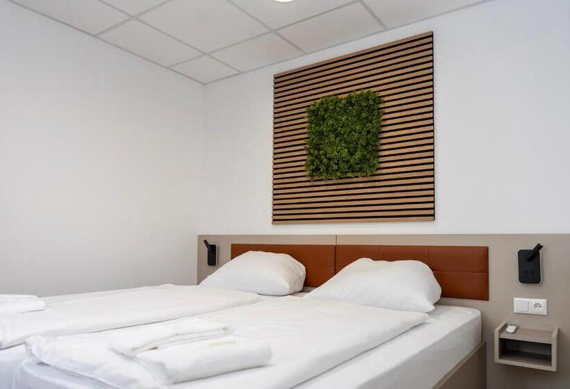 Семейный Номер, Comfort Housing Apartments