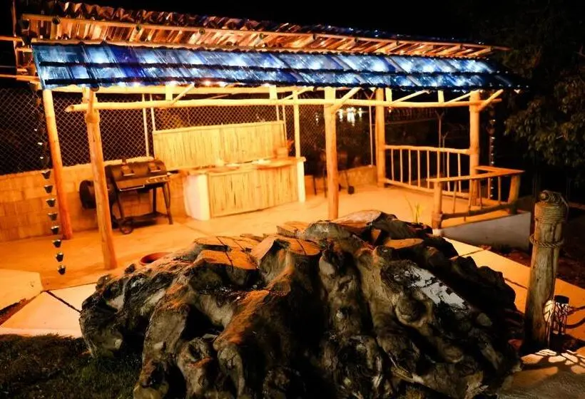 スイート, Don Bululo Camping Lodge