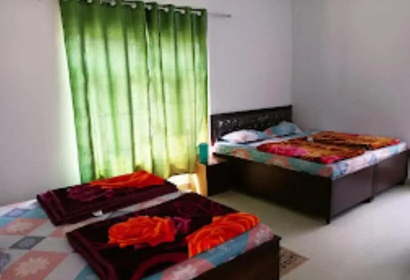 Standard Kolmen Hengen Huone, Mount Inn Badrinath Marg , Birahi , Chamoli