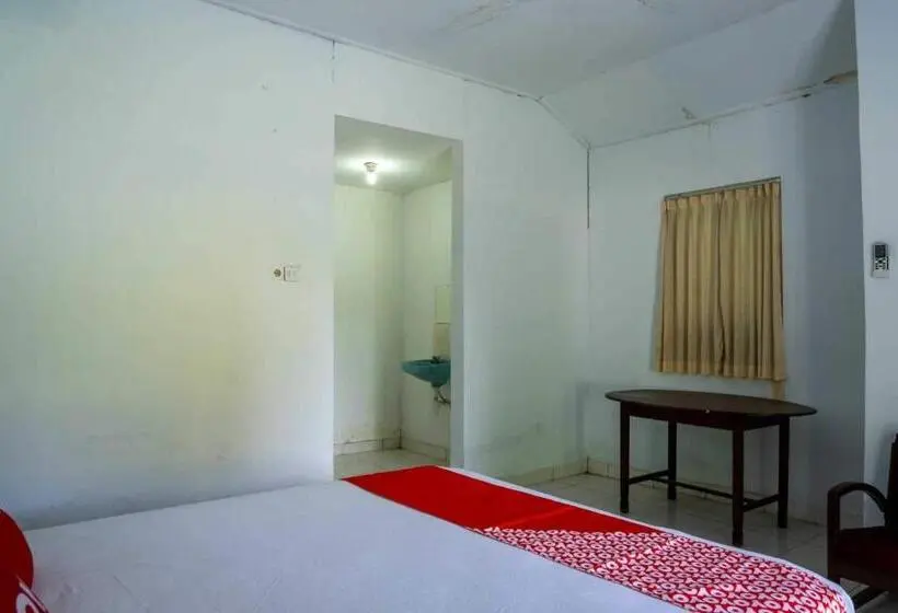 Deluxe-huone King-vuode, Hepi Bungalow Lovina Mitra Reddoorz