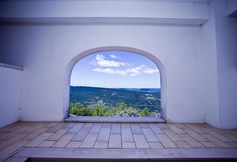 Номер Стандарт, Relais Dei Normanni