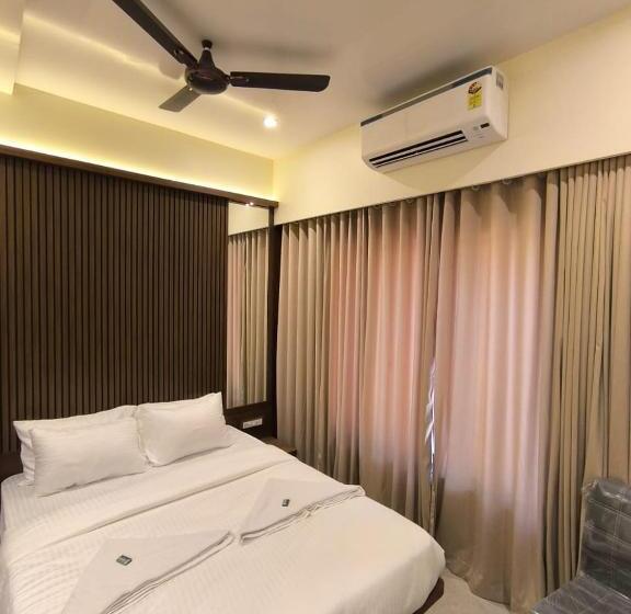 标准间, Sharan Residency