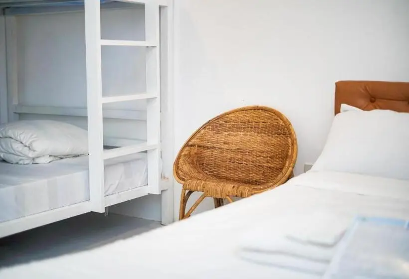 Perhehuone, Villa Soledad Garden Resort