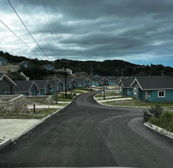 ویلای 2 خوابه, Sky View Villas @ Edmund Ridge Estate