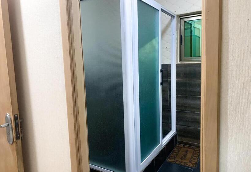 شقة غرفة واحدة, Adrich Properties Cantonment