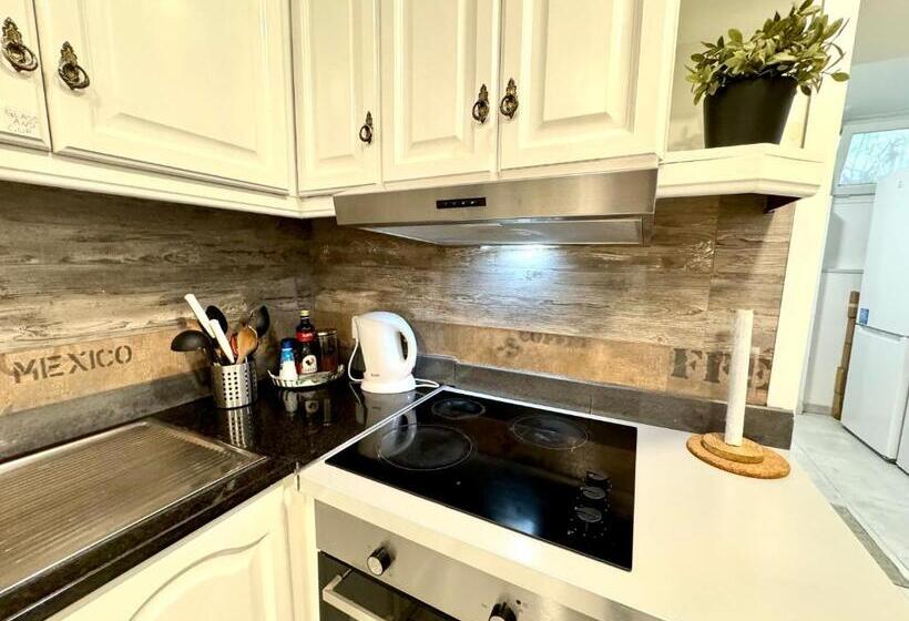 اتاق استاندارد یک نفره, Better Choice Lisbon