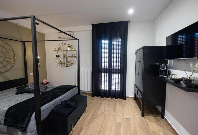 带阳台的豪华间, Effedi Loft