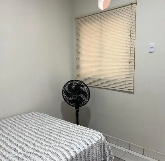 デラックスルーム, Excelentes Quartos Com Banheiros Privativos