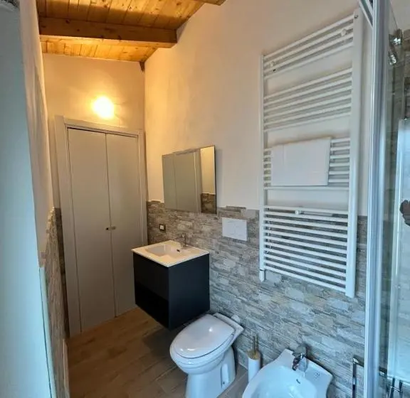 Standard Neljän Hengen Huone, Guest House Il Il Podestà