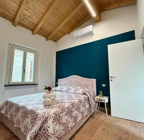 Standard Neljän Hengen Huone, Guest House Il Il Podestà