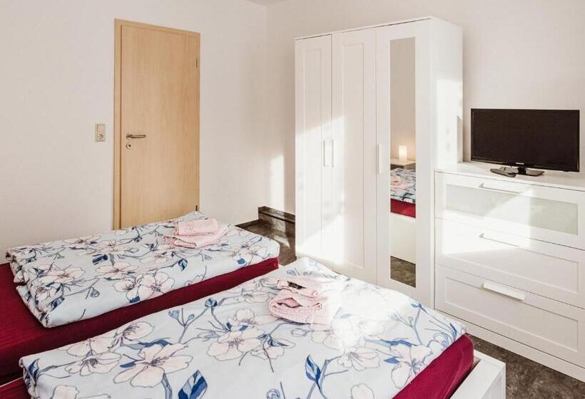 １階の１ベッドルームアパートメント, Rebentisch   Hotel Ferienwohnungen Restaurant