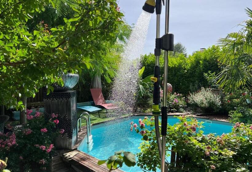 غرفة قياسية مطلّة علي الحديقة, à Home Love Spa, Le Plus Luxueux Parmi Nos 2 établissements