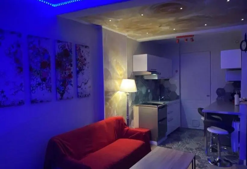 Talo 2 Makuuhuonetta, à Home Love Spa, Le Plus Luxueux Parmi Nos 2 établissements