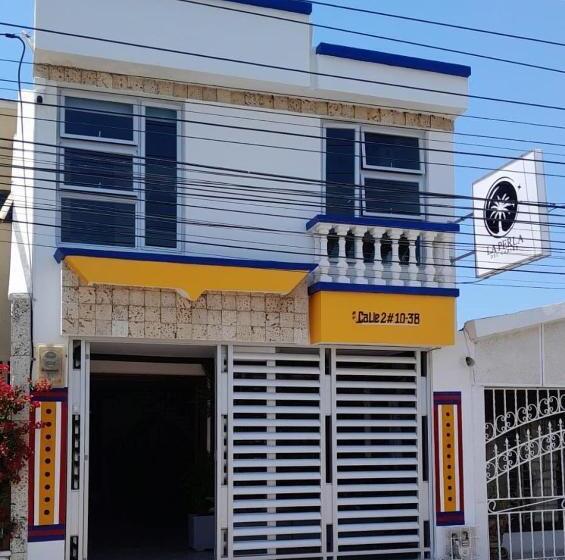 이코노미 룸, La Perla Del Caribe