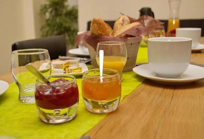 デラックスルーム, ô Délices De La Monnerie