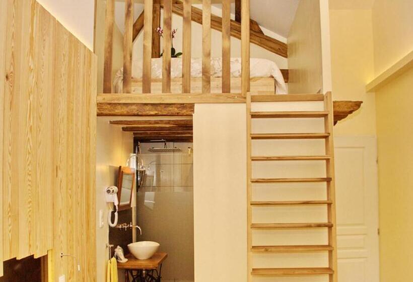 غرفة قياسية رباعية, ô Délices De La Monnerie