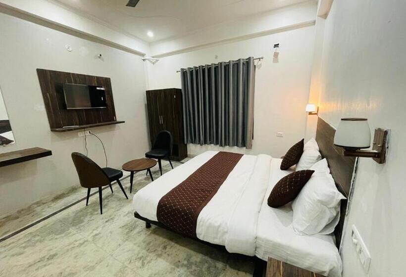 Номер Стандарт Вид на Море с Балконом, Sangam View