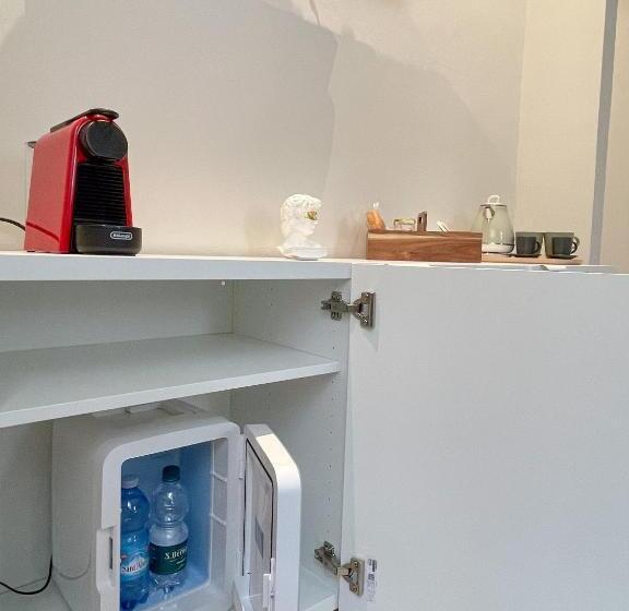 جناح جونيور عائلى, 7suites