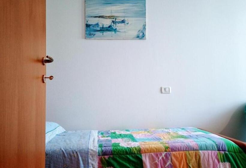 スタンダードシングルルーム, Appartamento Che Vista! Affittacamere