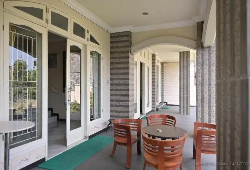 テラス付きスタンダードルーム, D&d Bellevue Guest House