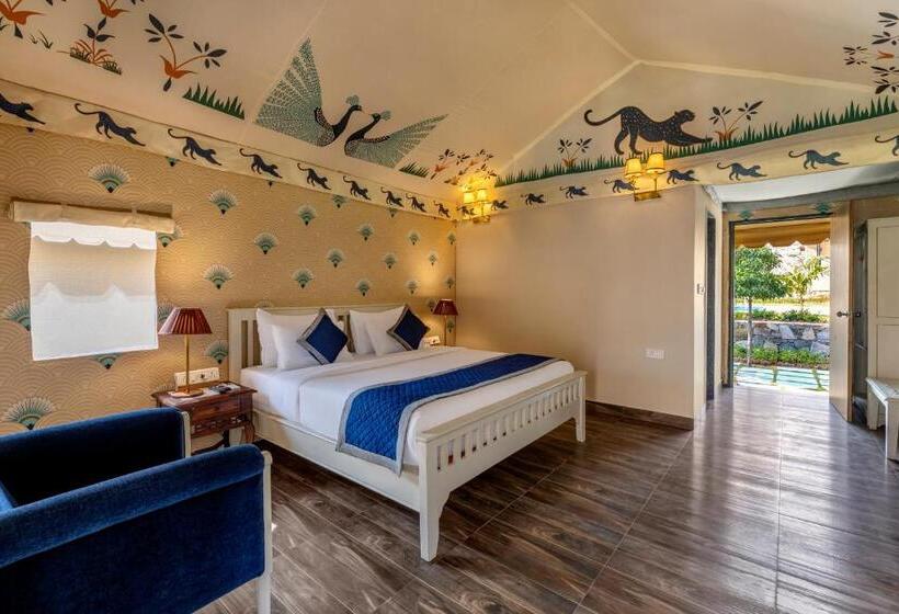 Quarto Estandar Vista Montanha, Sterling Rewild Sariska