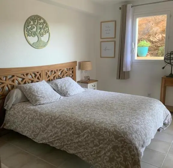 スタンダードルーム, Chambre 2 Dans Un Petit Paradis
