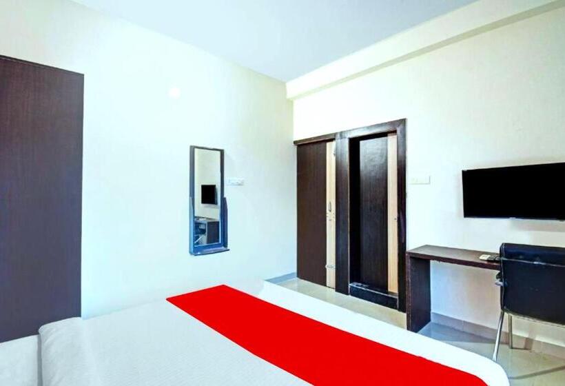 Номер Deluxe Кровать Кинг, Goroomgo Sr Palace Bhubaneswar A Luxury Collection Of Hotels   Best Hotel In Bhubaneswar