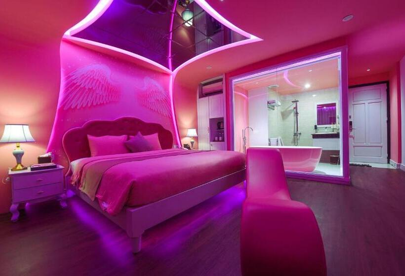 اتاق سوپریور با تخت بزرگ, Chiic House 2   Khách Sạn Tình Yêu