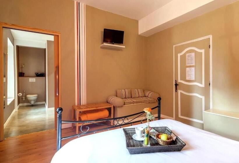 חדר סופריור, Domaine Le Prieuré