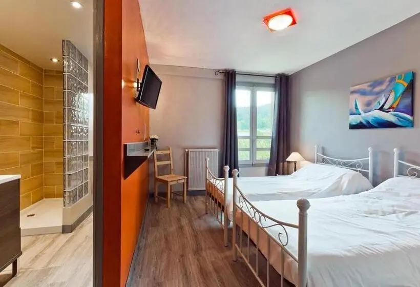 Standard Neljän Hengen Huone, Domaine Le Prieuré