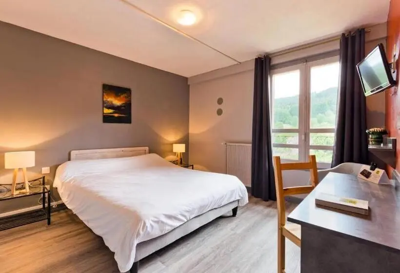 Standard Neljän Hengen Huone, Domaine Le Prieuré