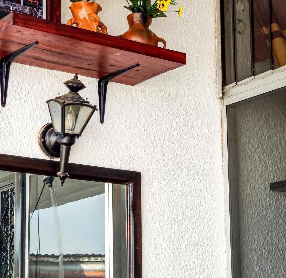 سوییت, Joyas Del Sol