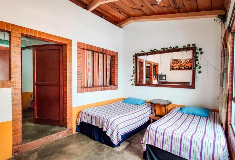 استودیو خانوادگی, Joyas Del Sol