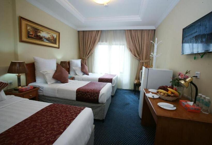 غرفة قياسية ثلاثية, فندق قصر الأزهر   Qasr Al Azhar