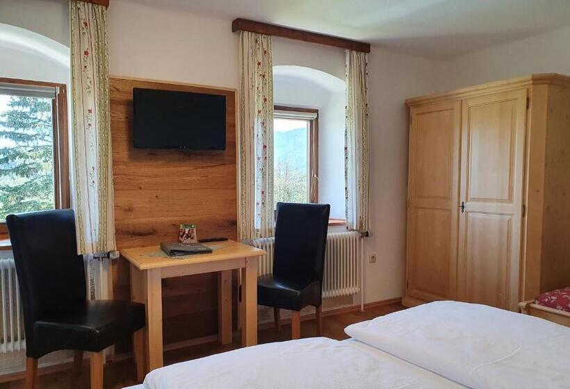 Номер Стандарт Вид на Сад, Brettmaisserhof