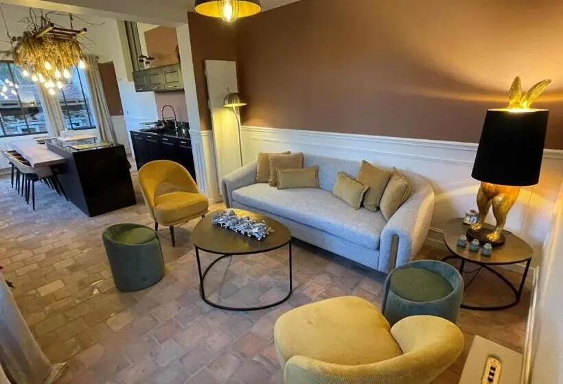 Talo 3 Makuuhuonetta, La Petite Maison De Giverny   Gîte De Charme 5 étoiles Au Cœur Du Village   3 Chambres