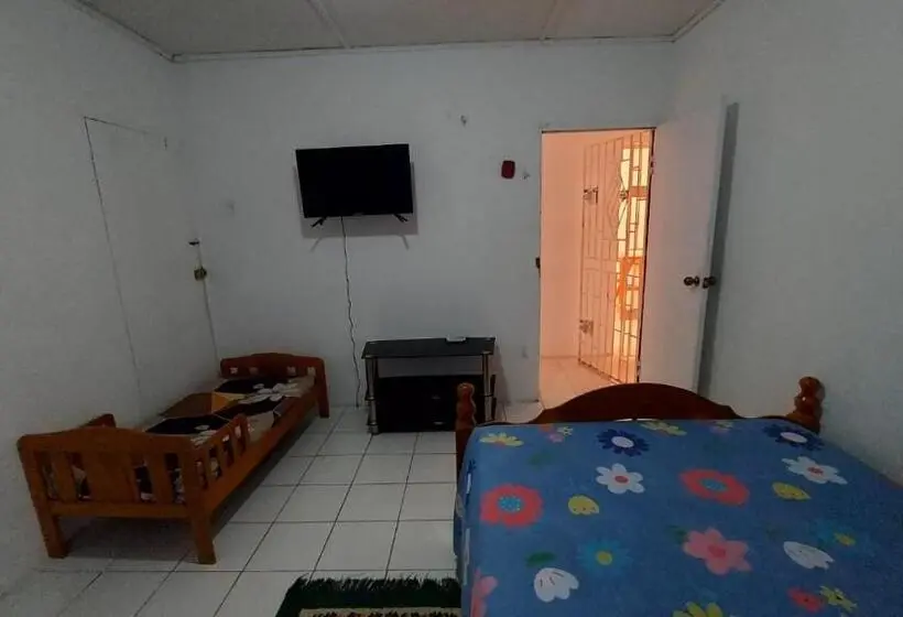 اتاق اکونومی, Holiday Rooms In St Thomas Jamaica