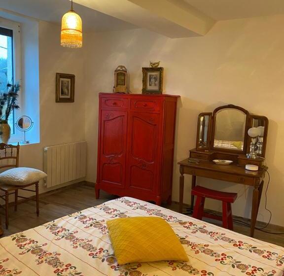 غرفة قياسية, Bois Joli