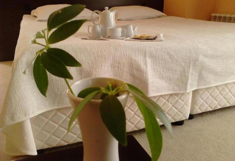 디럭스 룸, хотел елица