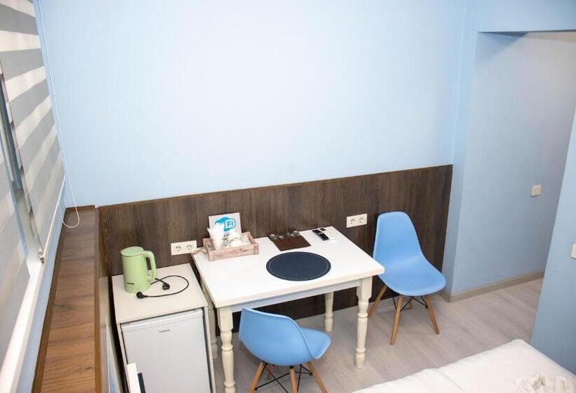 اتاق استاندارد با تخت بزرگ, Ag