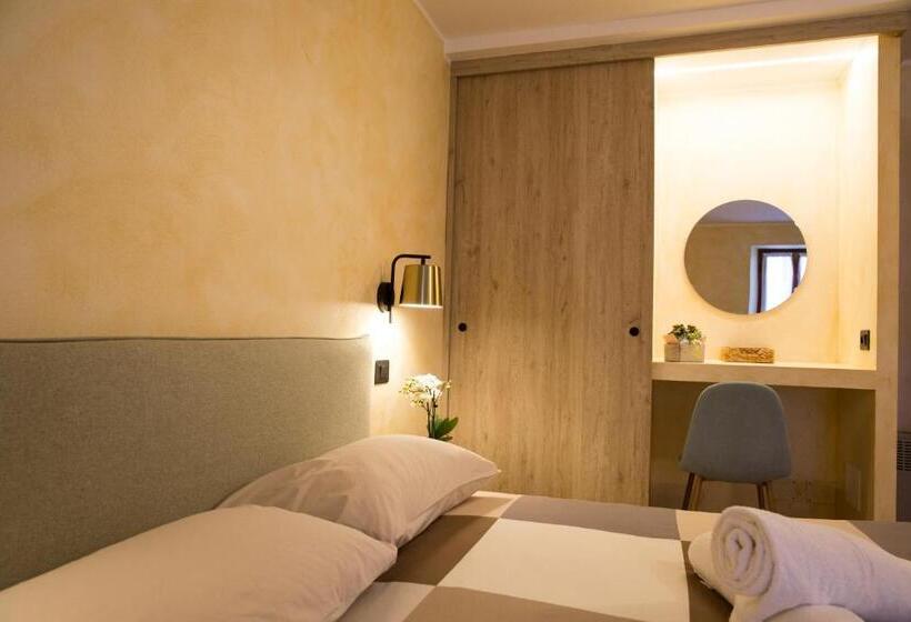 חדר סטנדרט לשלושה, Albergo Ristorante Da Elia