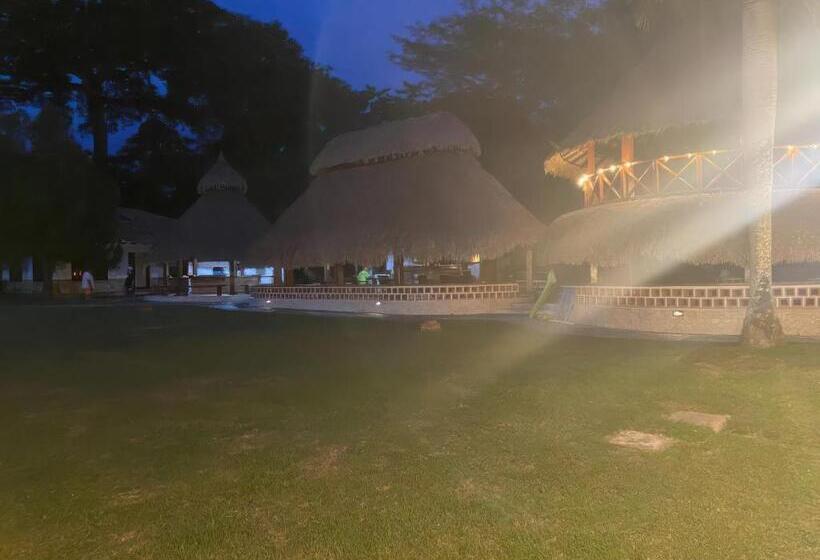 اتاق خانوادگی, Hacienda Con Piscina Privada/aire Acondicionado/jacuzzi