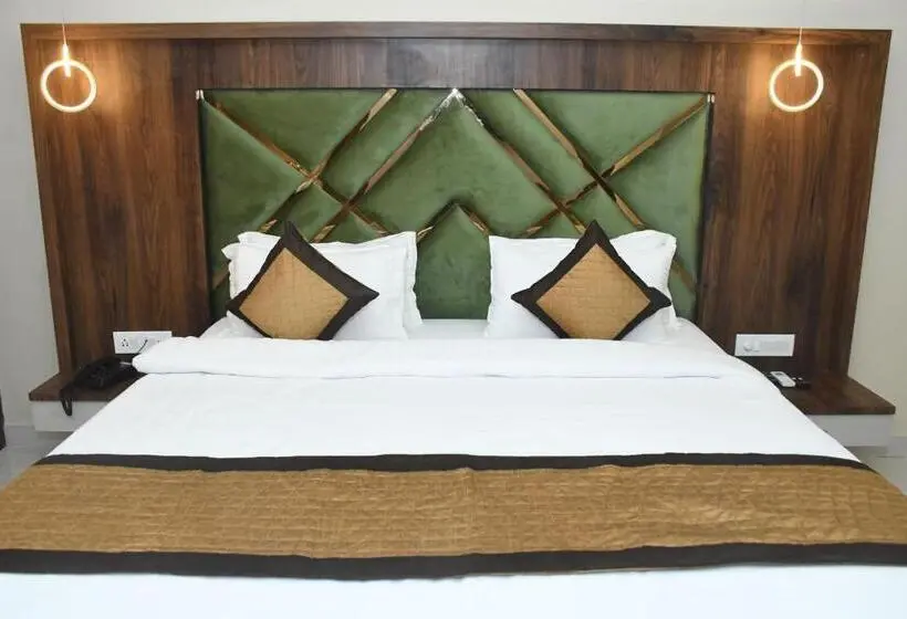 Suite, Imperial
