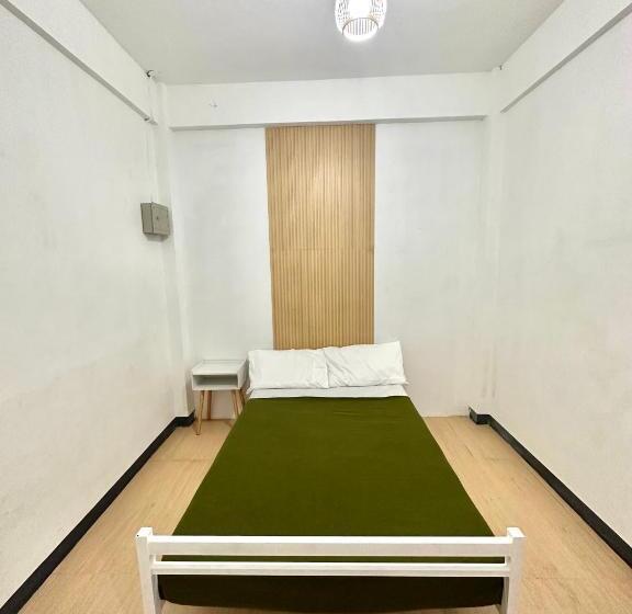 غرفة ديلوكس, Zz Dormitel