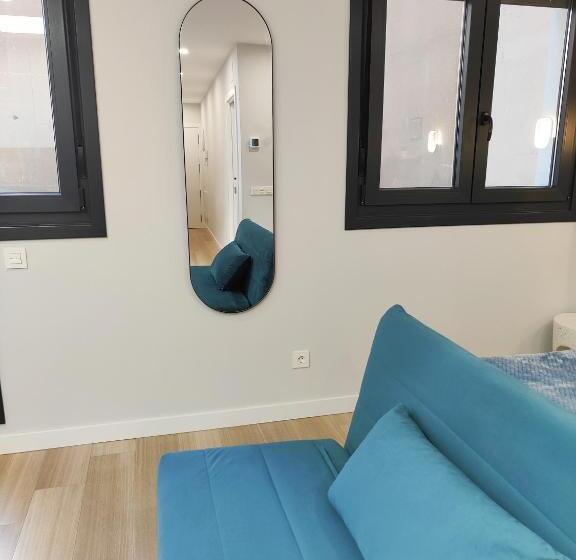 إستوديو قياسى, Apartamentos Centro Oviedo Caveda