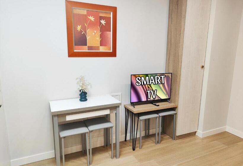 إستوديو قياسى, Apartamentos Centro Oviedo Caveda